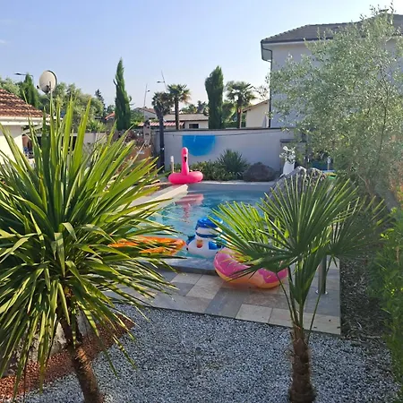 Σπίτι διακοπών Escapade Du Roi Henri Iv A Maison Entierement Privee 6 Personnes & Bebe Avec Piscine, Spa, Brasero & Plancha Ideal Vacances, Week-end, Repos Ou Teletravail