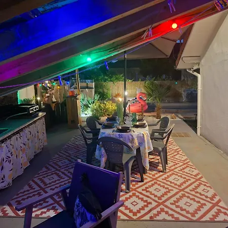Σπίτι διακοπών Escapade Du Roi Henri Iv A Maison Entierement Privee 6 Personnes & Bebe Avec Piscine, Spa, Brasero & Plancha Ideal Vacances, Week-end, Repos Ou Teletravail *