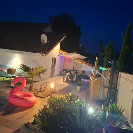 Escapade Du Roi Henri Iv A Maison Entierement Privee 6 Personnes & Bebe Avec Piscine, Spa, Brasero & Plancha Ideal Vacances, Week-end, Repos Ou Teletravail * Pau