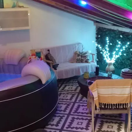 L'oasis - Maison Avec Piscine, Spa, Brasero & Plancha *